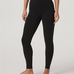 Vuori Black AllTheFeels Leggings Size M